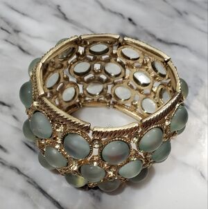 Statement Stretch Bracelet